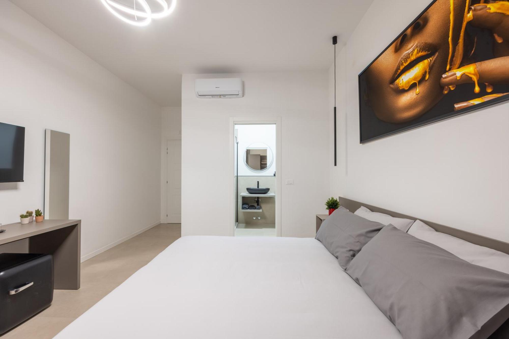 Luxury Station Suite Bologna Exterior foto