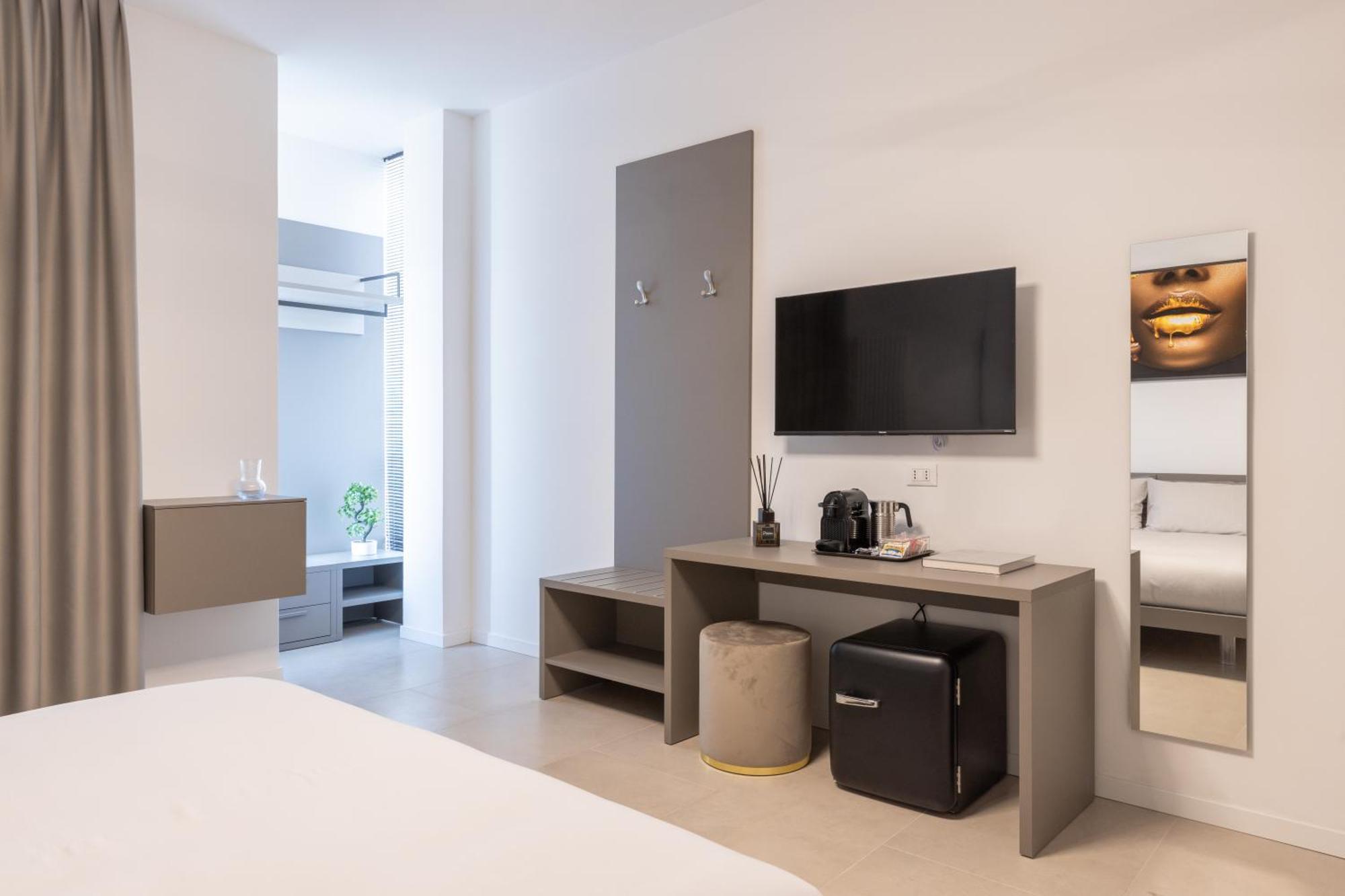 Luxury Station Suite Bologna Exterior foto